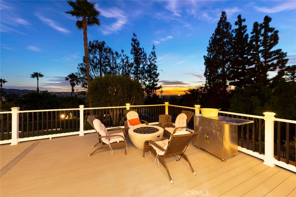 220 S Owens Drive