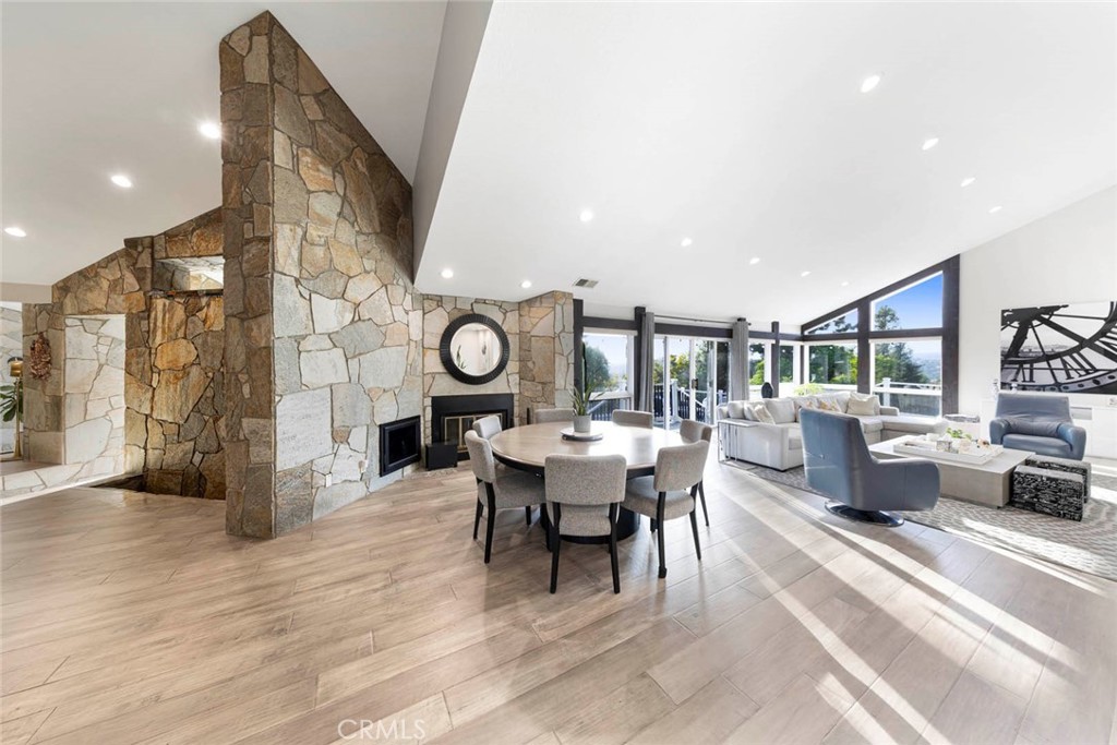 220 S Owens Drive