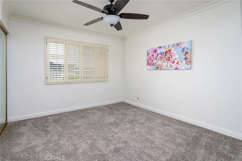 6587 E VIA ARBOLES
