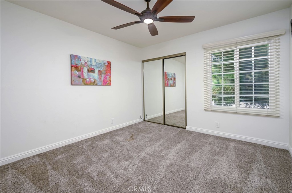 6587 E VIA ARBOLES