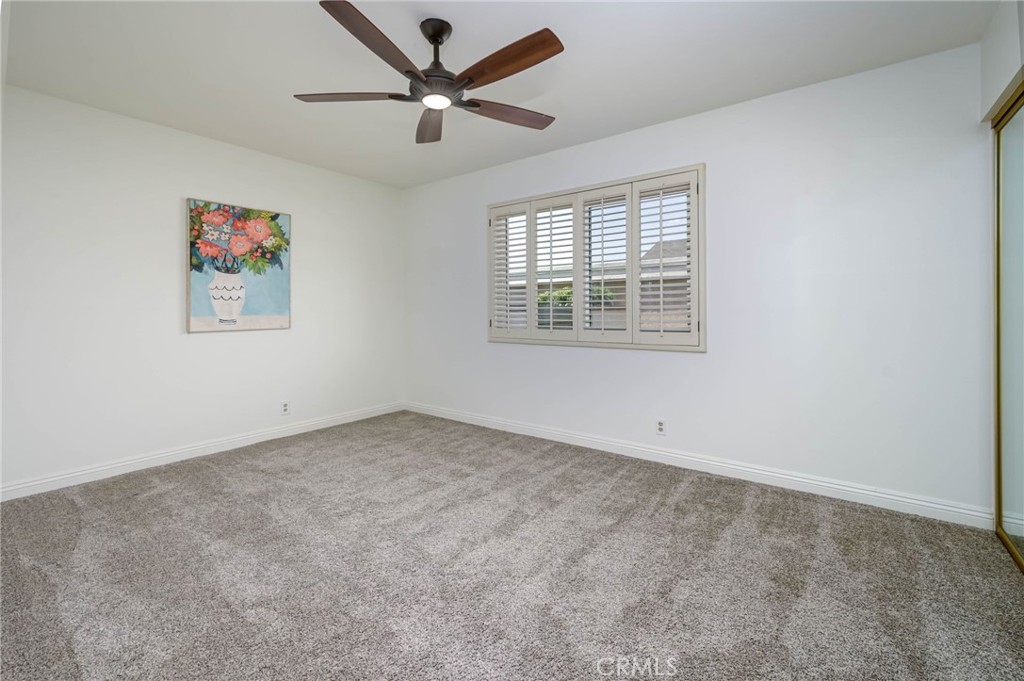 6587 E VIA ARBOLES