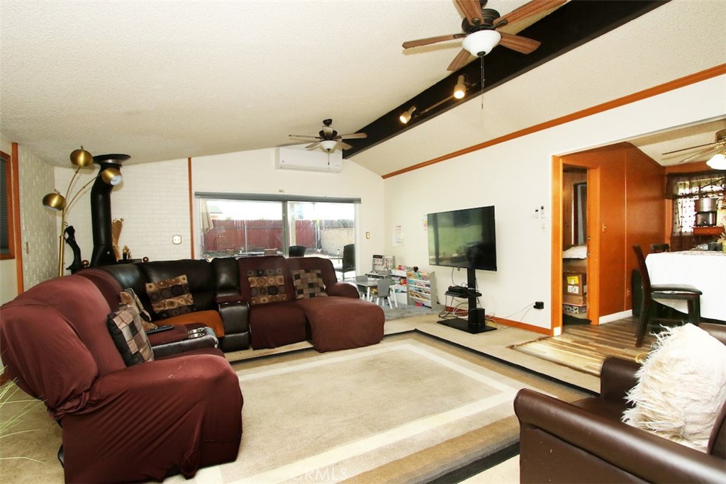 14422 VALLEY VIEW Avenue