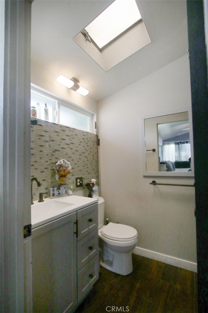 14422 VALLEY VIEW Avenue