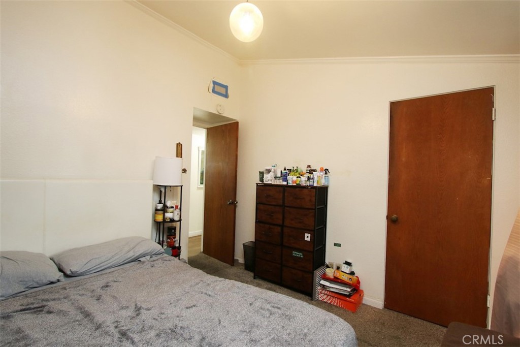 14422 VALLEY VIEW Avenue