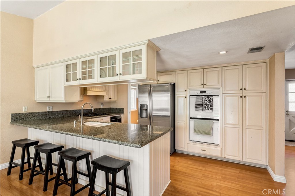 2707 S Del Norte Avenue