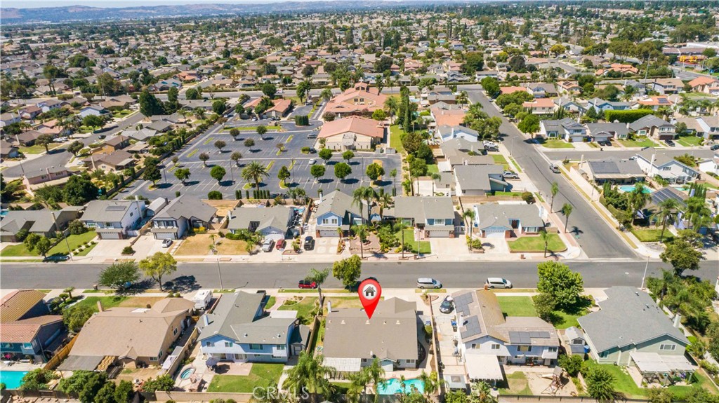 2707 S Del Norte Avenue