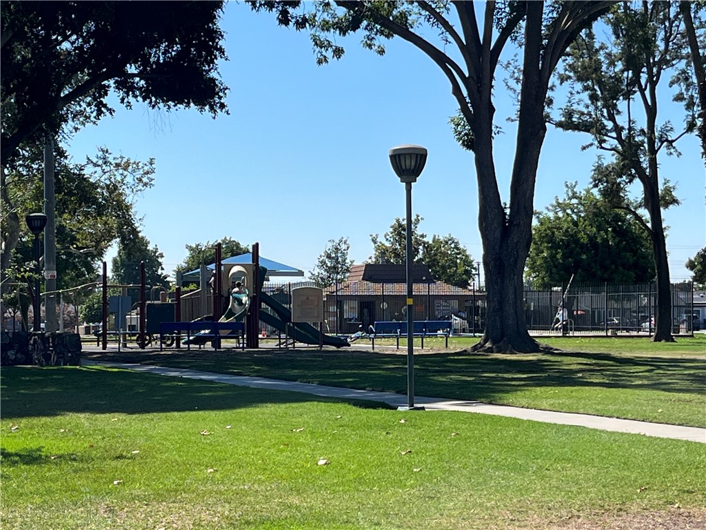 11861 Bailey Street C