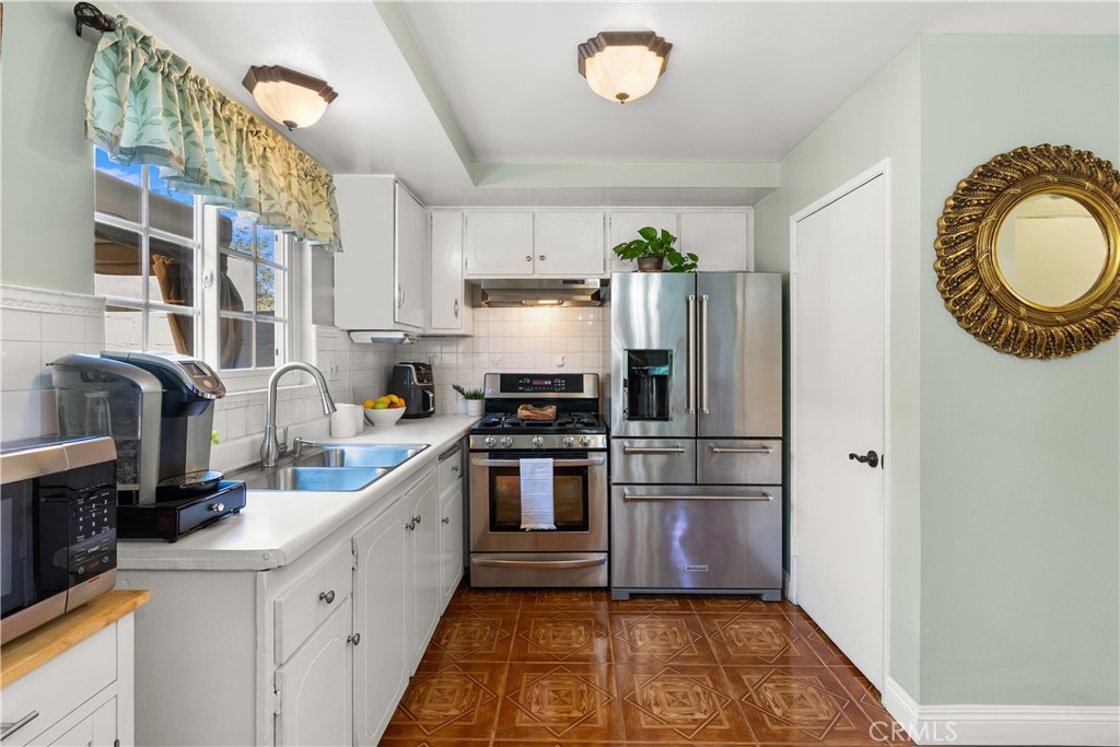 8214 Santa Inez Way