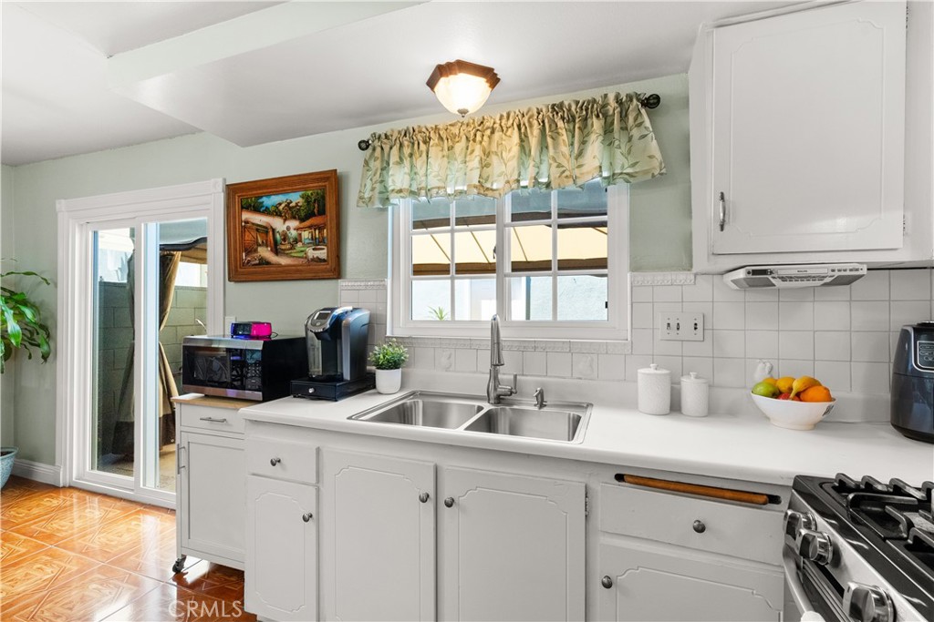 8214 Santa Inez Way