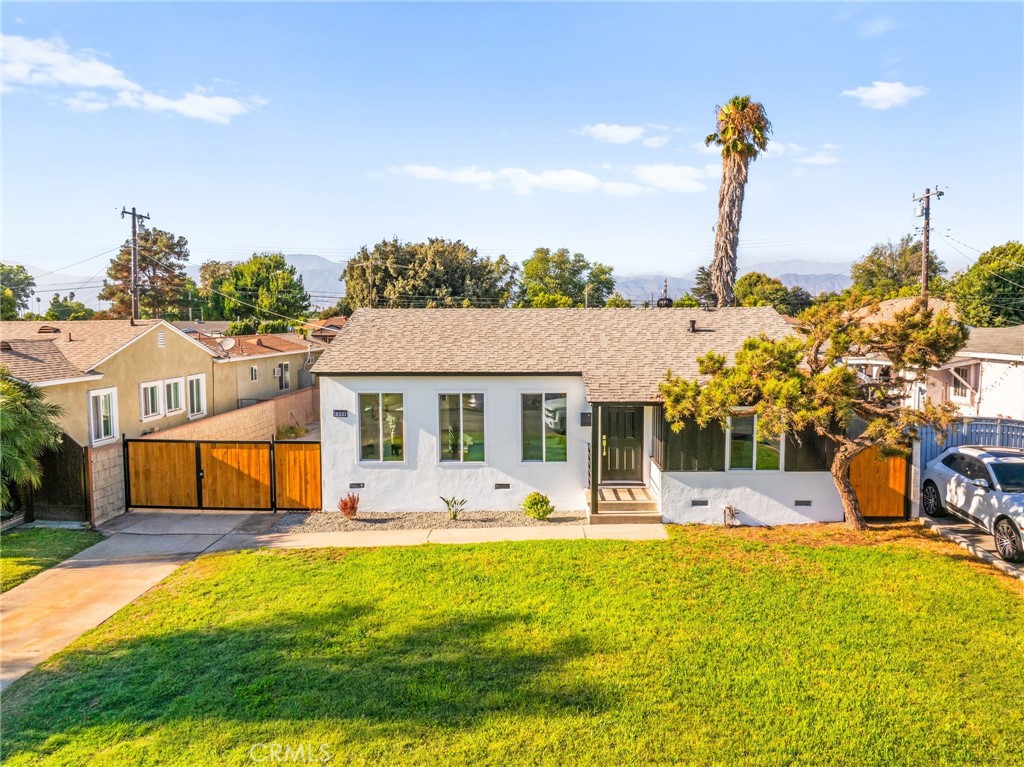 1531 E Mardina Street