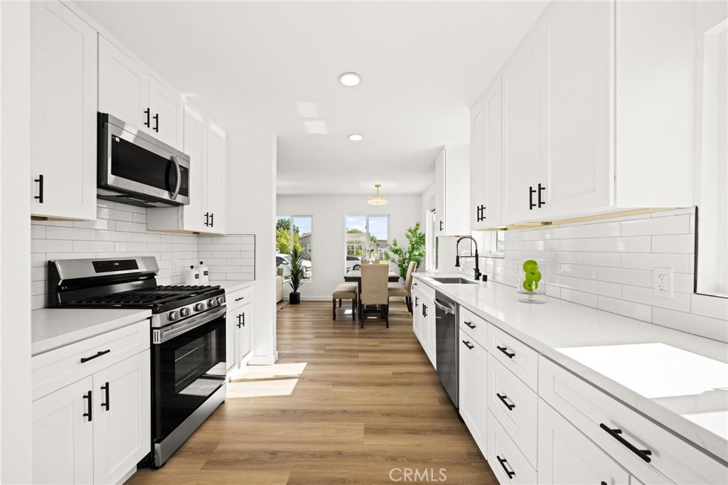 1531 E Mardina Street