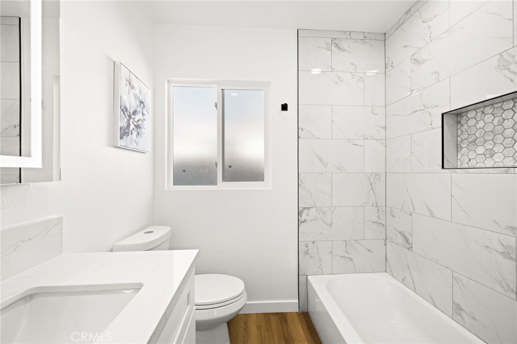 1531 E Mardina Street