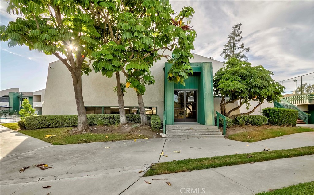 15221 Santa Gertrudes Avenue S101