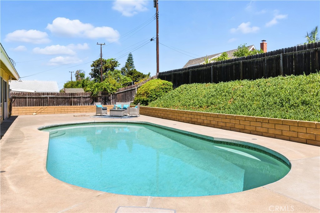 24141 Birdrock Drive