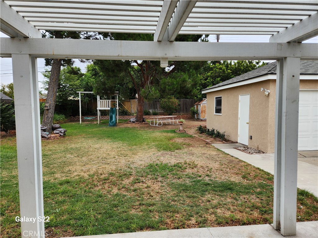 630 Laurel Avenue
