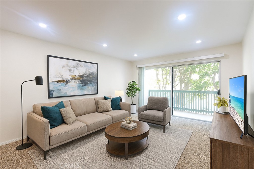 564 N Bellflower Boulevard 218