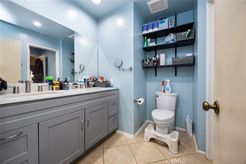 4510 W 5th Street 52