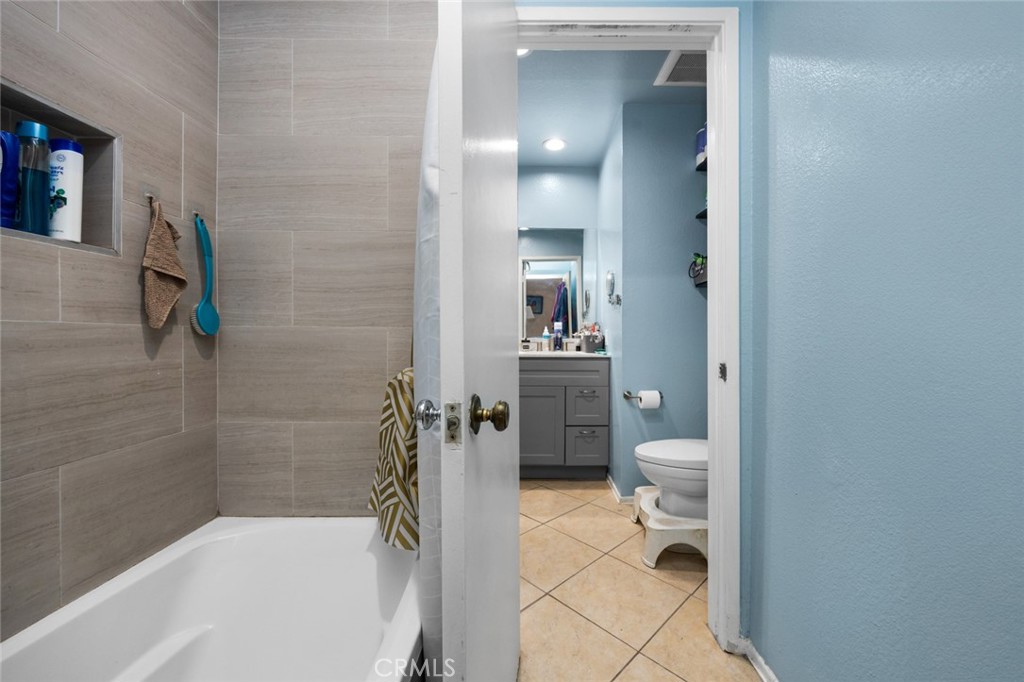 4510 W 5th Street 52