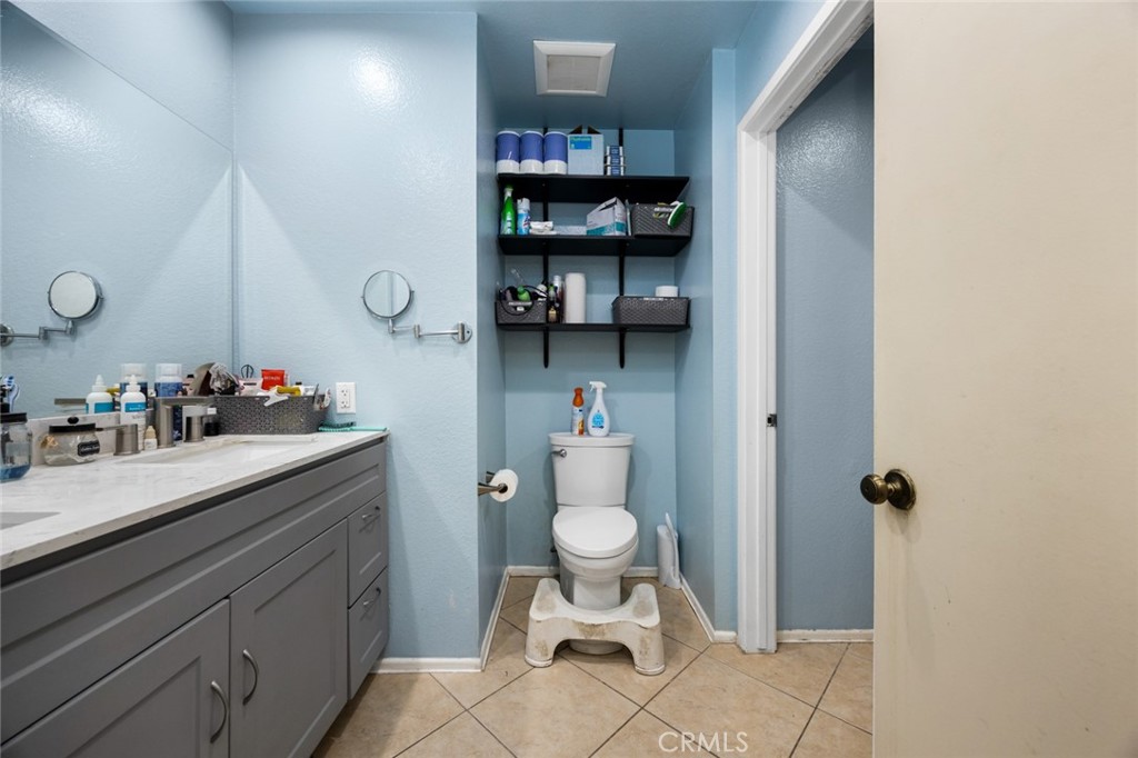 4510 W 5th Street 52