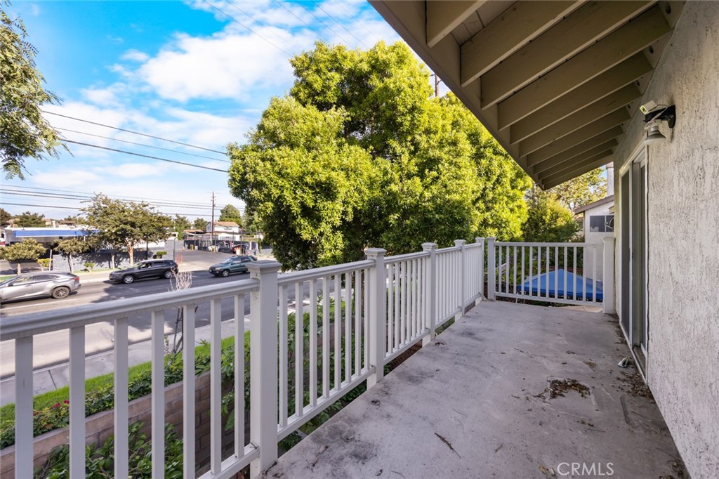 4510 W 5th Street 52