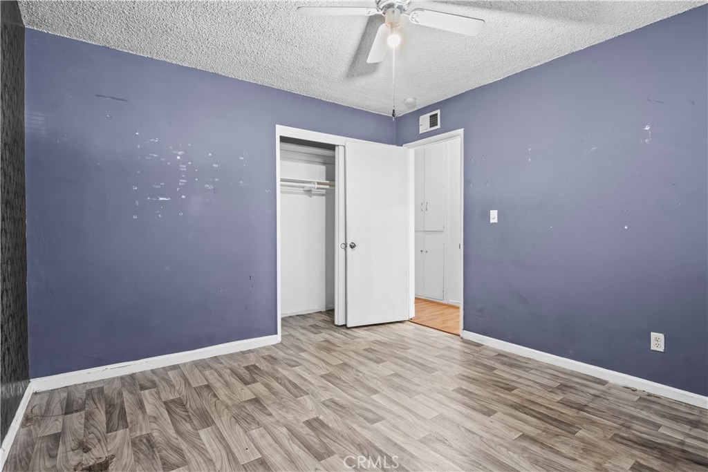 11140 Montlake Drive