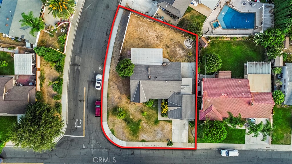 11140 Montlake Drive