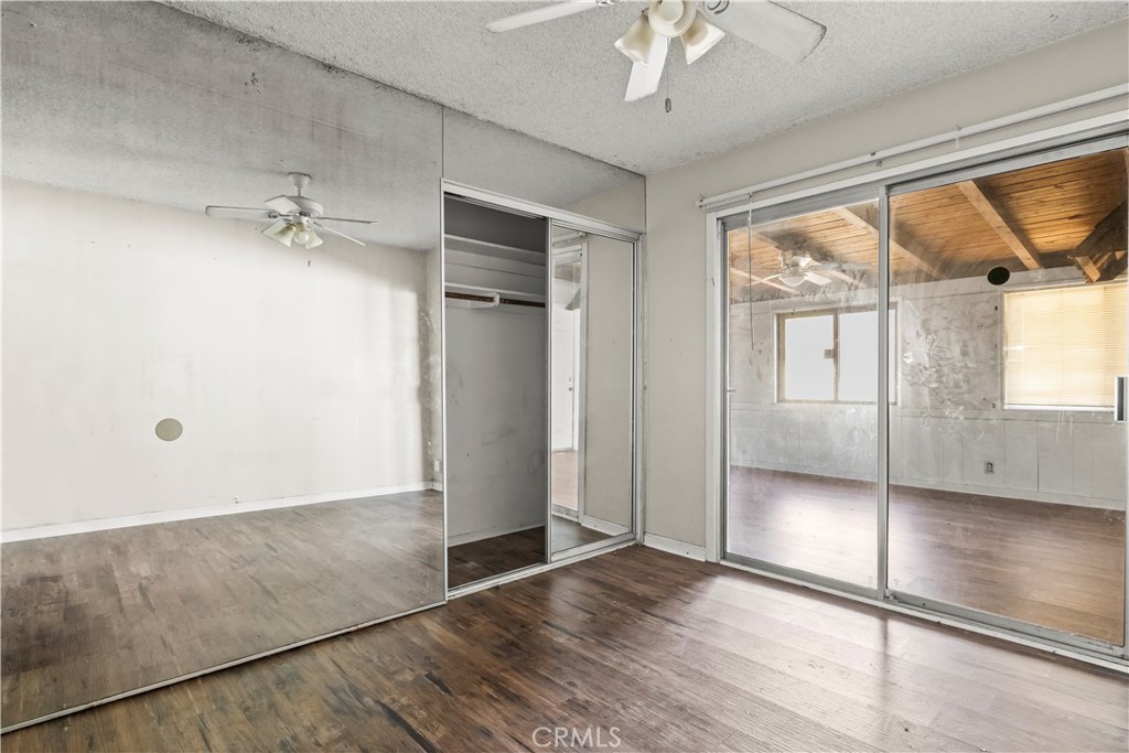 11140 Montlake Drive