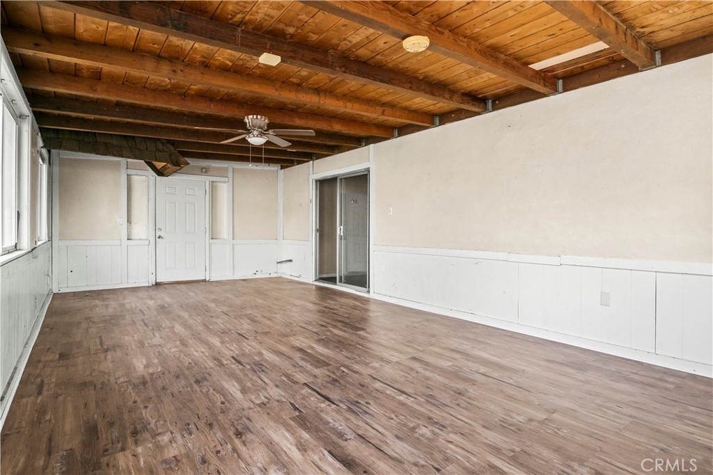 11140 Montlake Drive