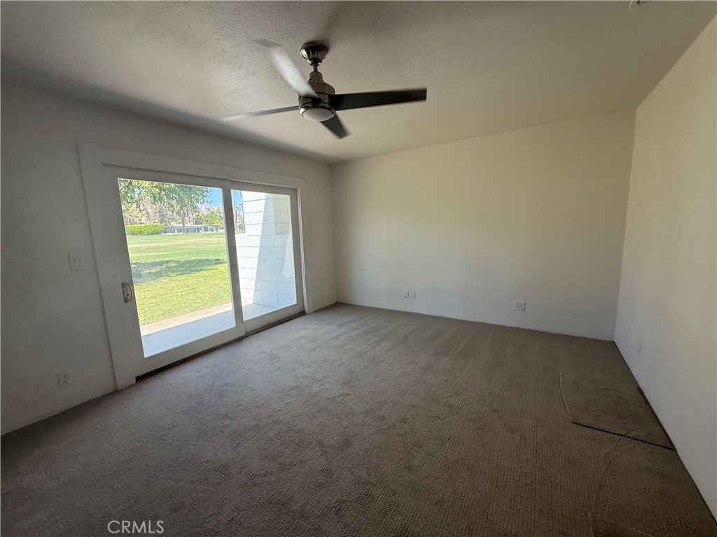 2217 S Bobolink Lane