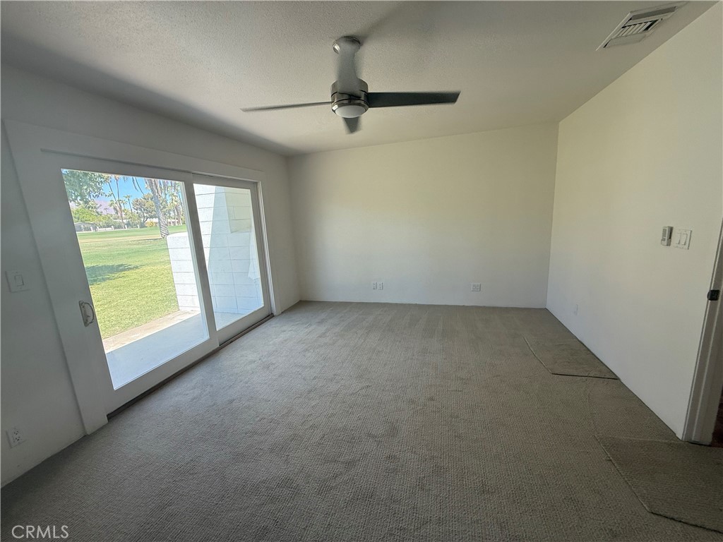 2217 S Bobolink Lane