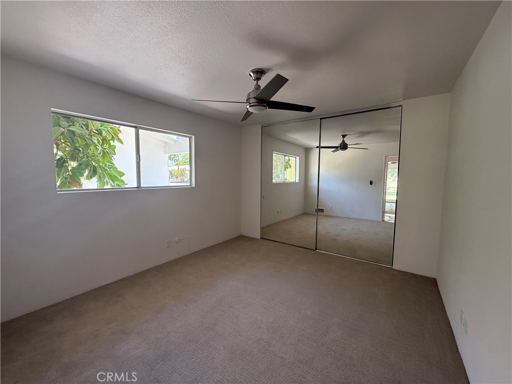 2217 S Bobolink Lane