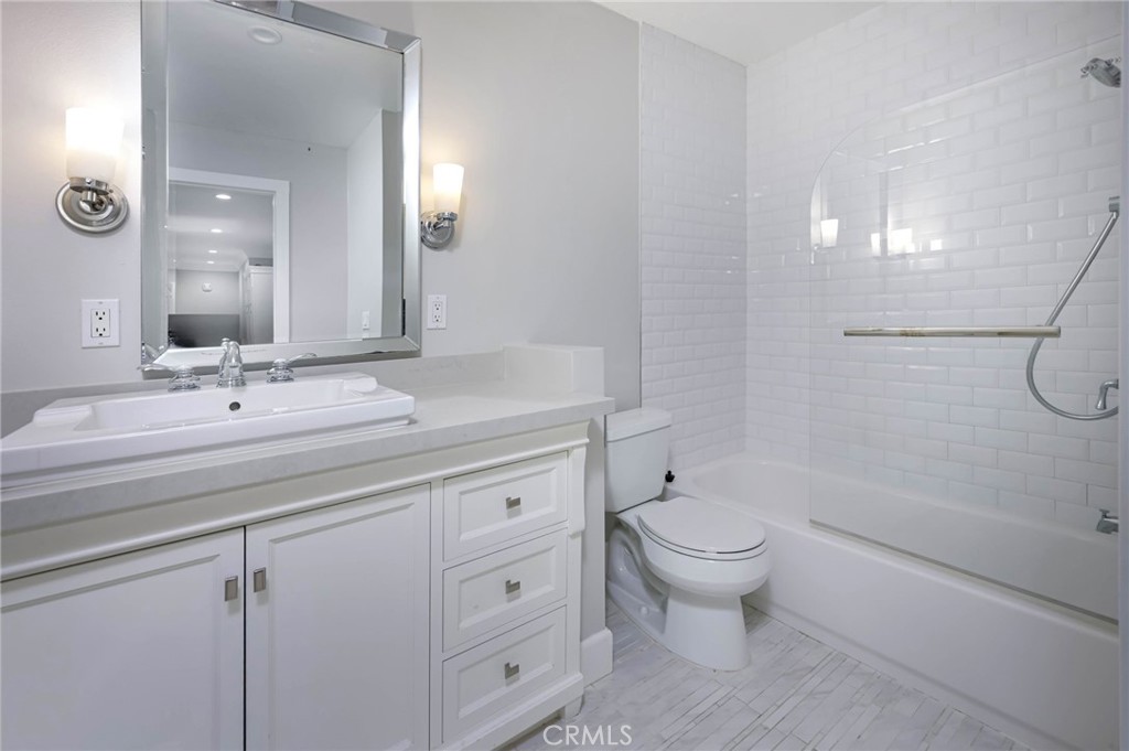 5132 STONE CANYON Avenue