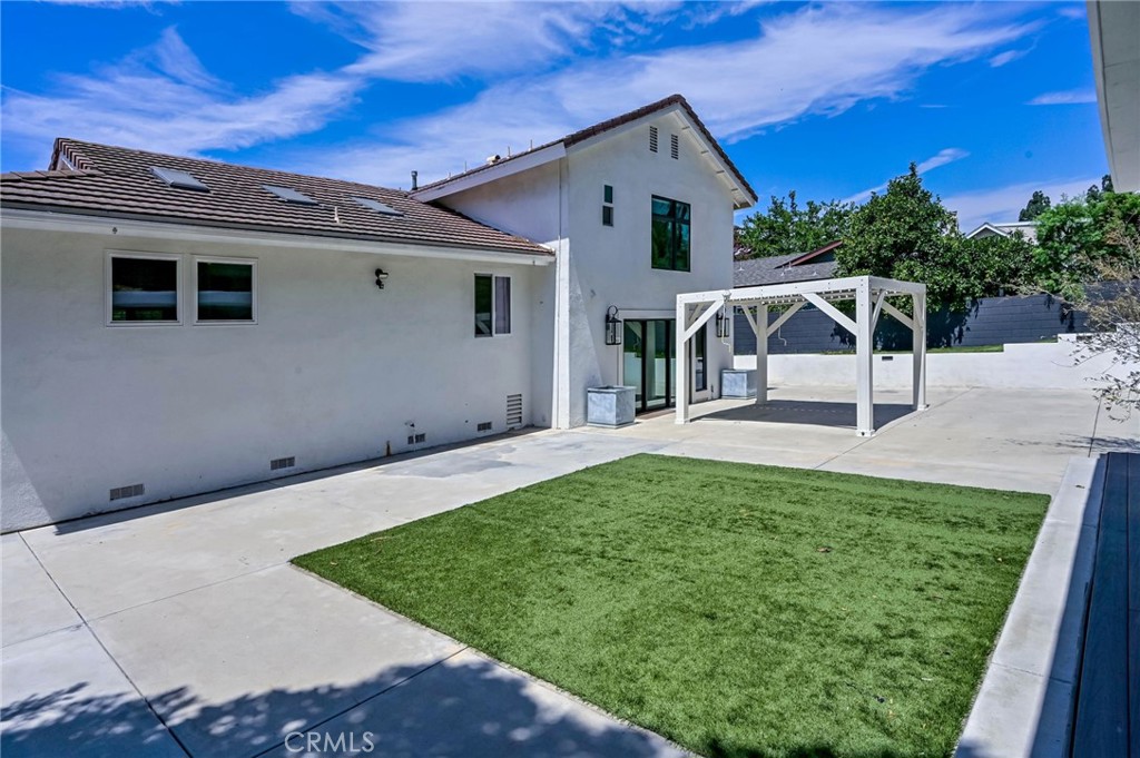 5132 STONE CANYON Avenue