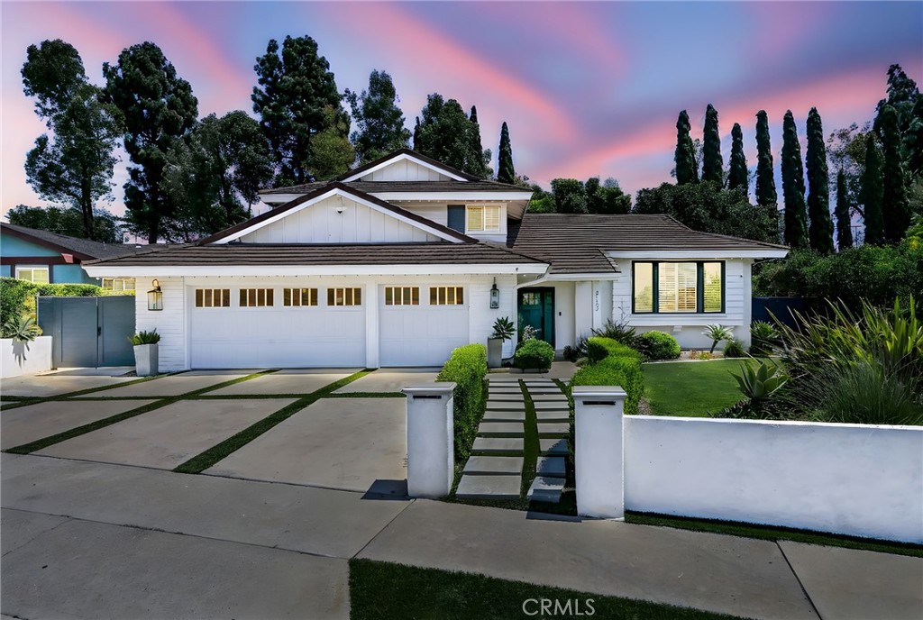 5132 STONE CANYON Avenue