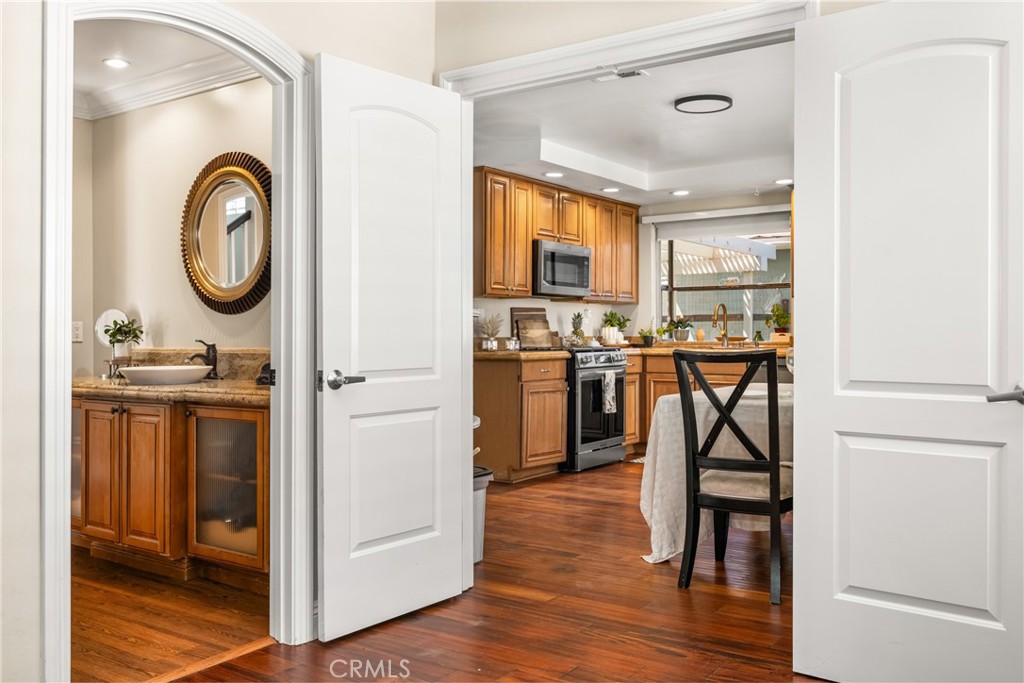 16621 Crape Myrtle Lane