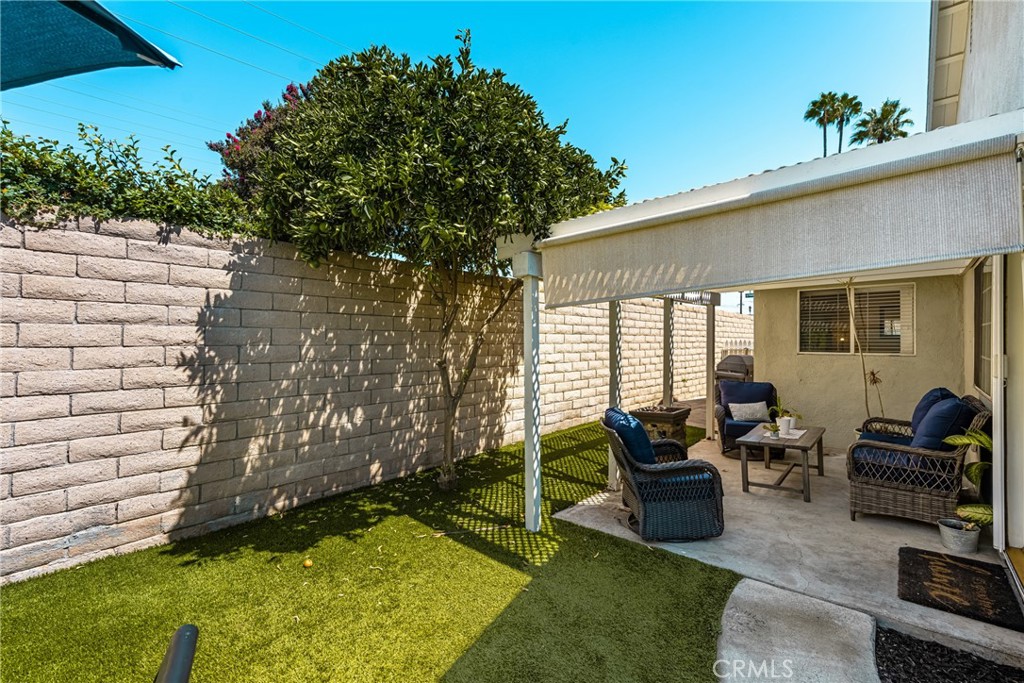 16621 Crape Myrtle Lane