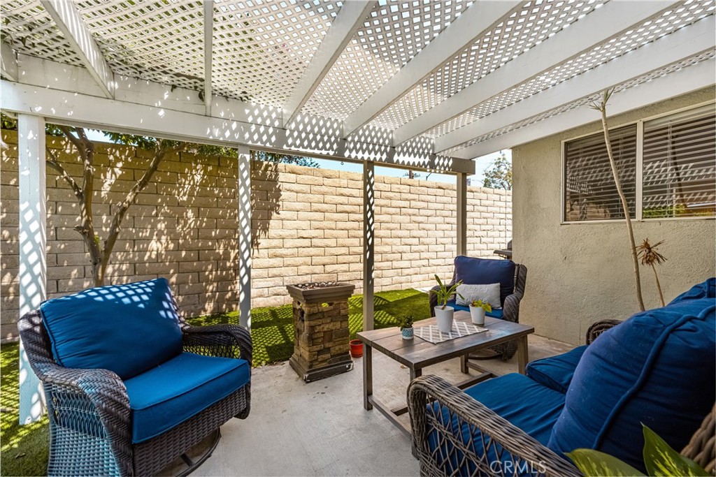 16621 Crape Myrtle Lane