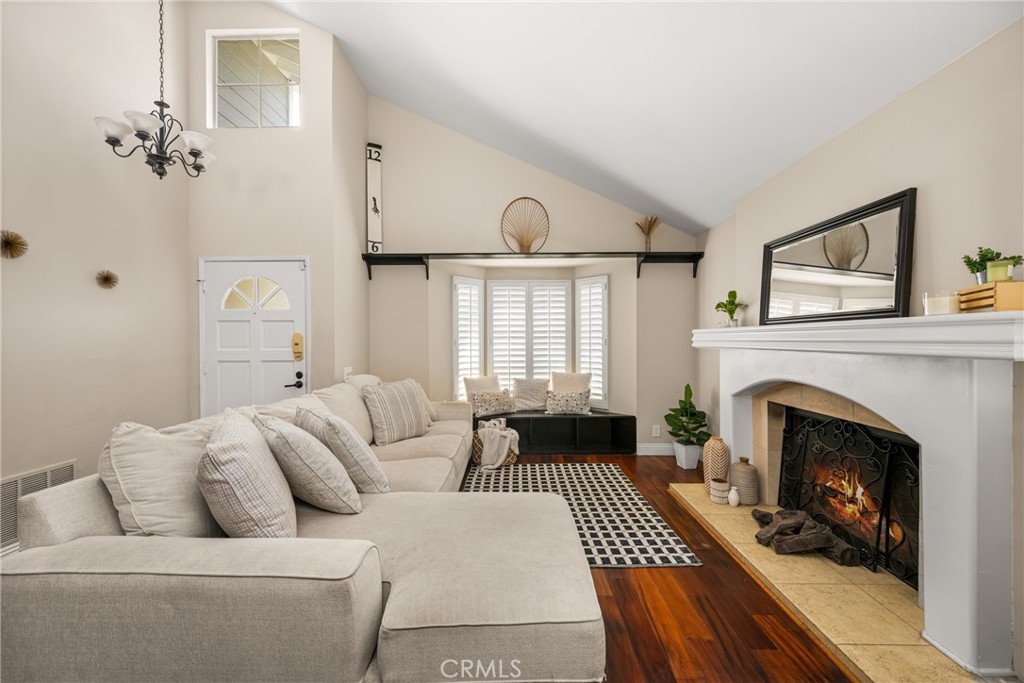 16621 Crape Myrtle Lane