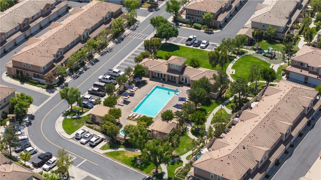 8401 E Durango Way