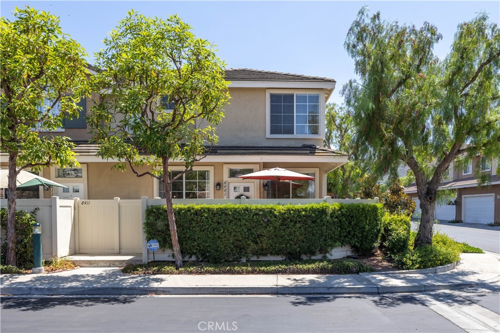8401 E Durango Way
