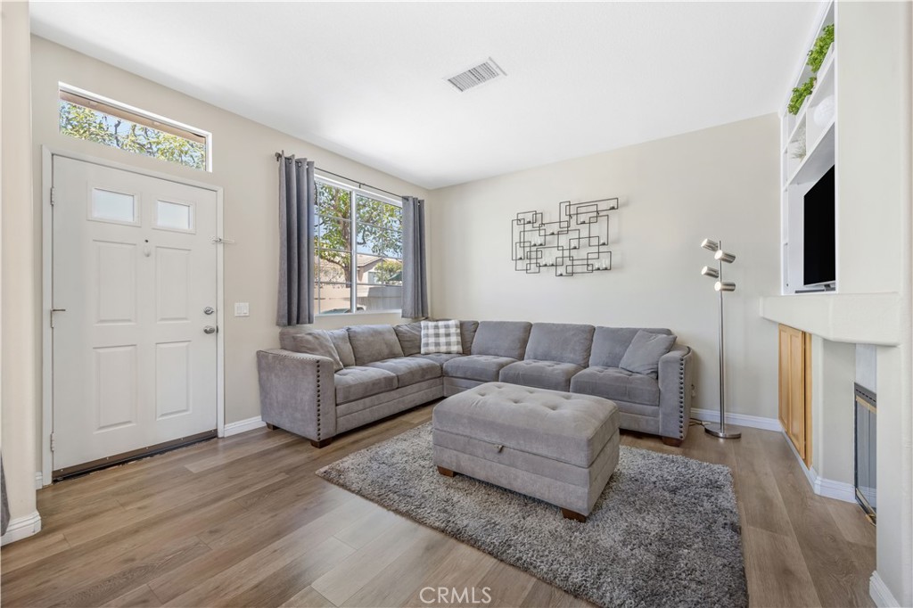8401 E Durango Way