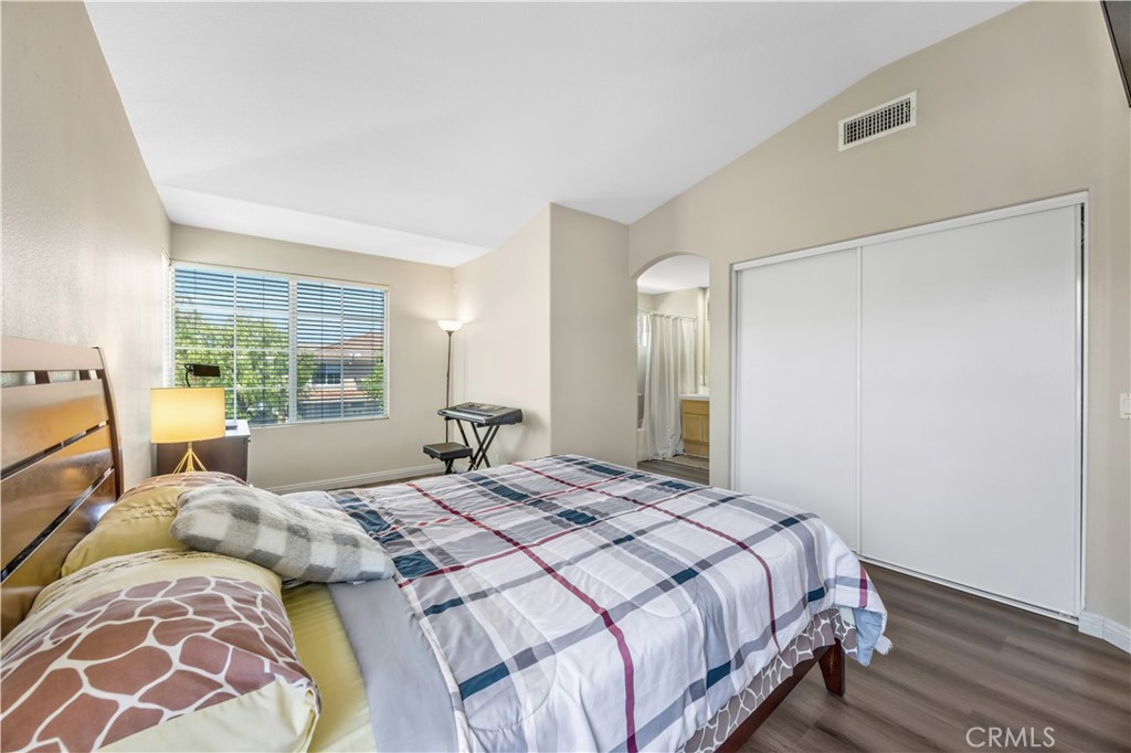 8401 E Durango Way