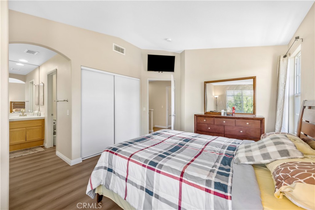 8401 E Durango Way
