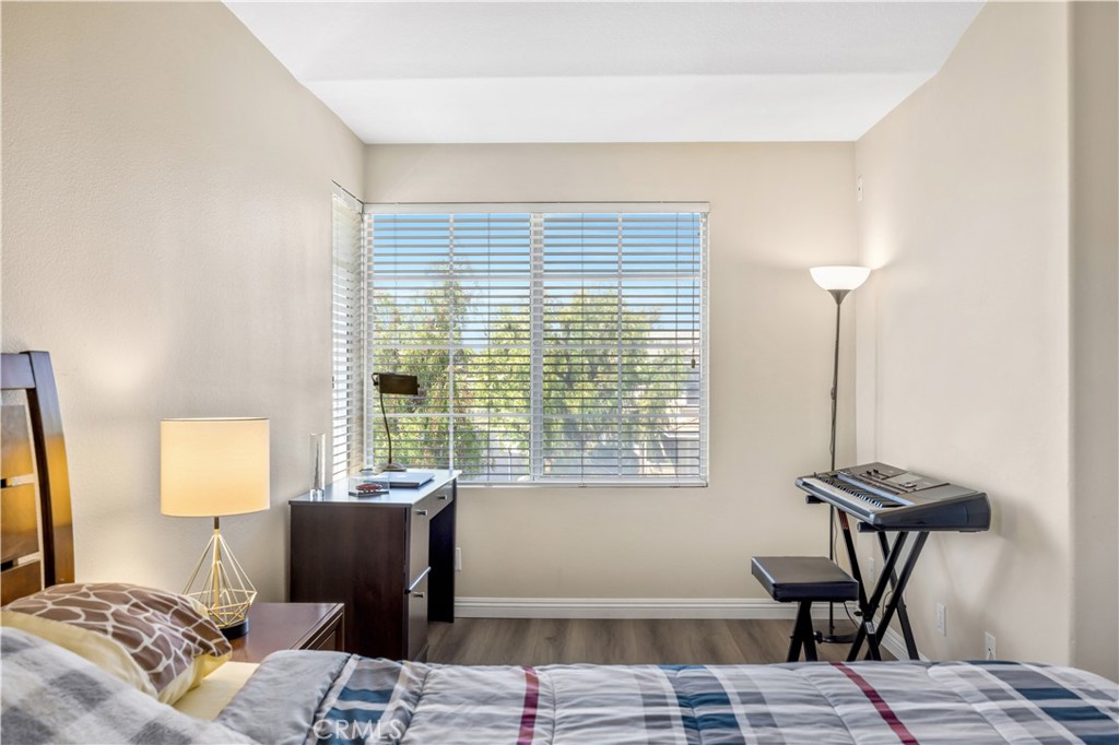 8401 E Durango Way