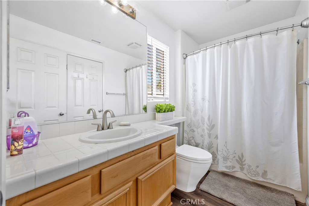 8401 E Durango Way