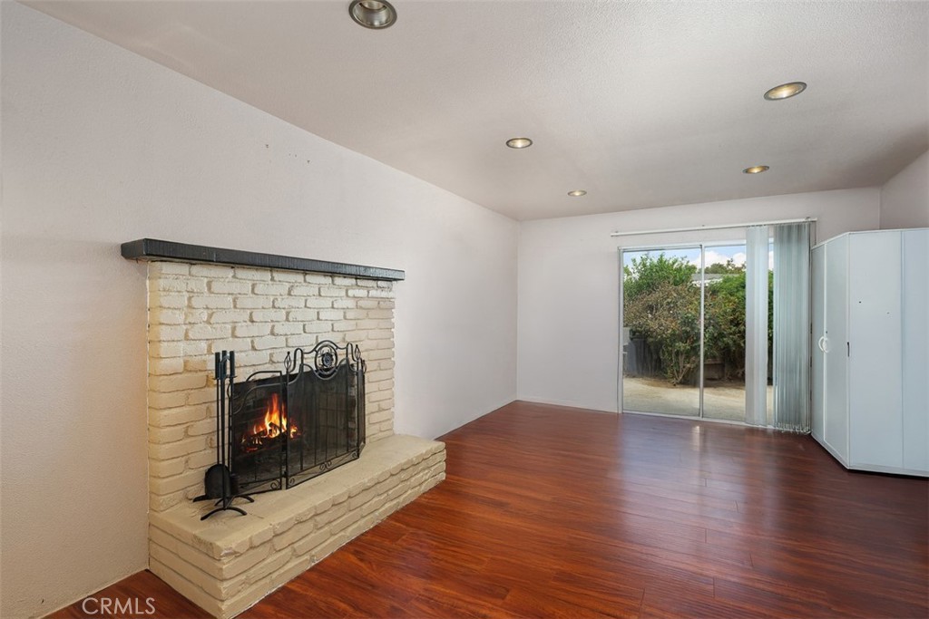 1817 N Symphony Street