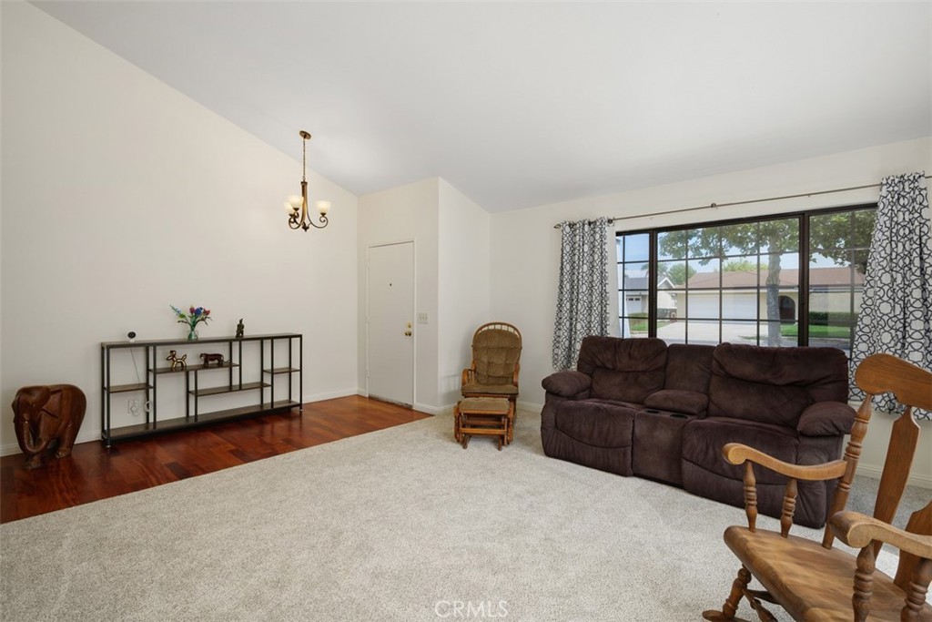 1817 N Symphony Street