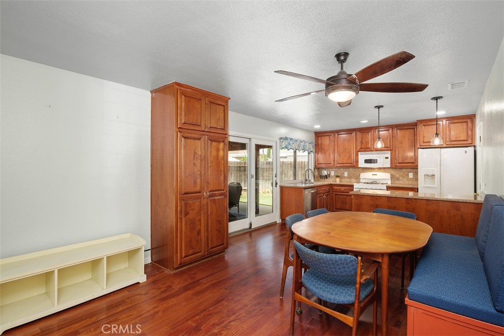 1817 N Symphony Street