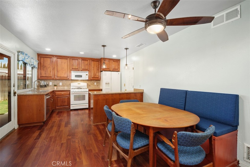 1817 N Symphony Street