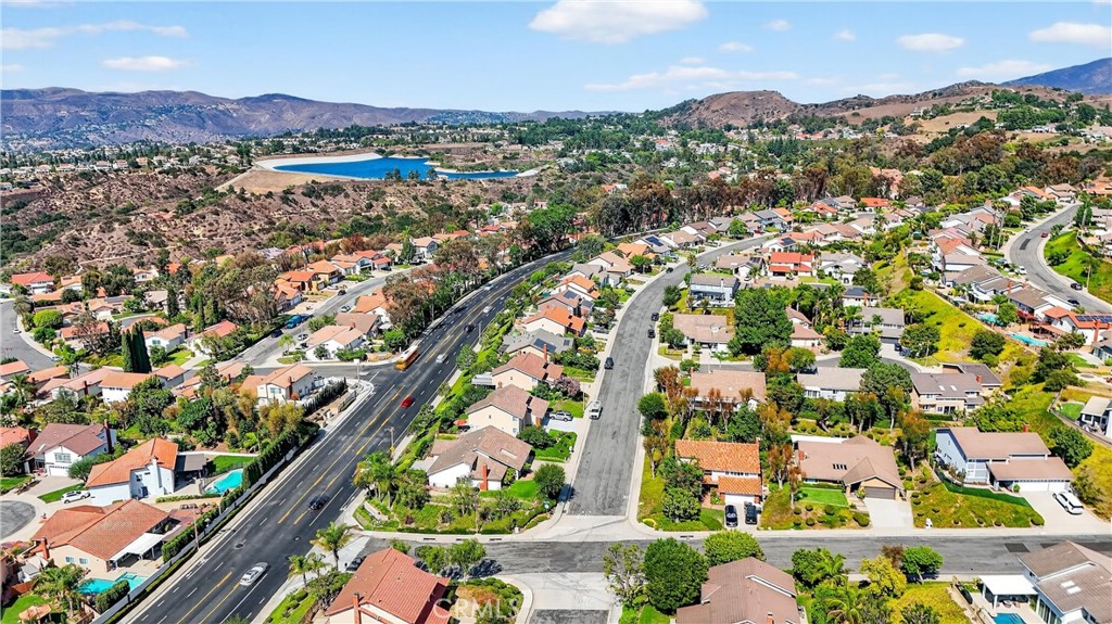 6701 E Leafwood Drive